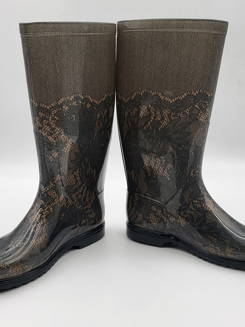 Valentino Garavani Women's Black Lace-Print Rain Boots..size 37 - Picture 12 of 14
